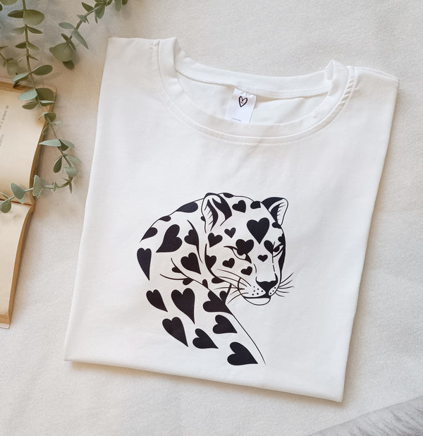 Camiseta Leopardo Corazon