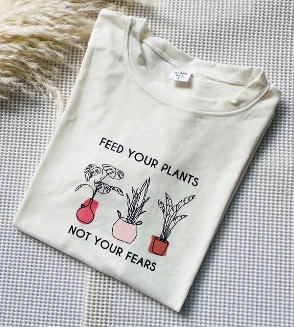 Camiseta Feed Your Plants