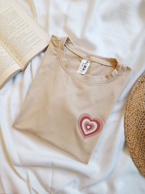 Camiseta Corazon Café-Caramelo